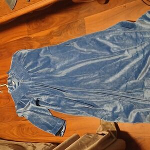 Vintage women's fleece light blue robe
